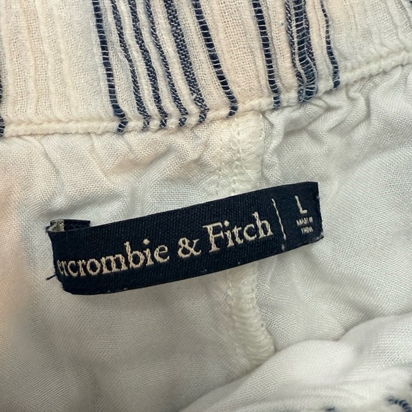Abercrombie & Fitch White and Navy Striped Pants Size L - Picture 3 of 5